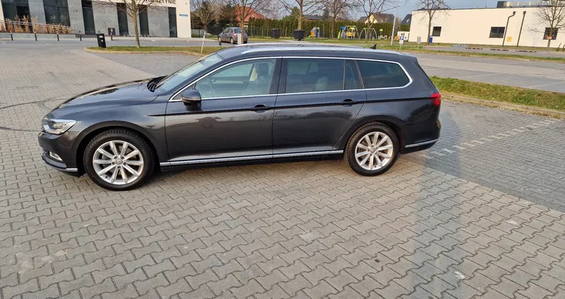 volkswagen passat Volkswagen Passat cena 79000 przebieg: 108300, rok produkcji 2017 z Wolsztyn